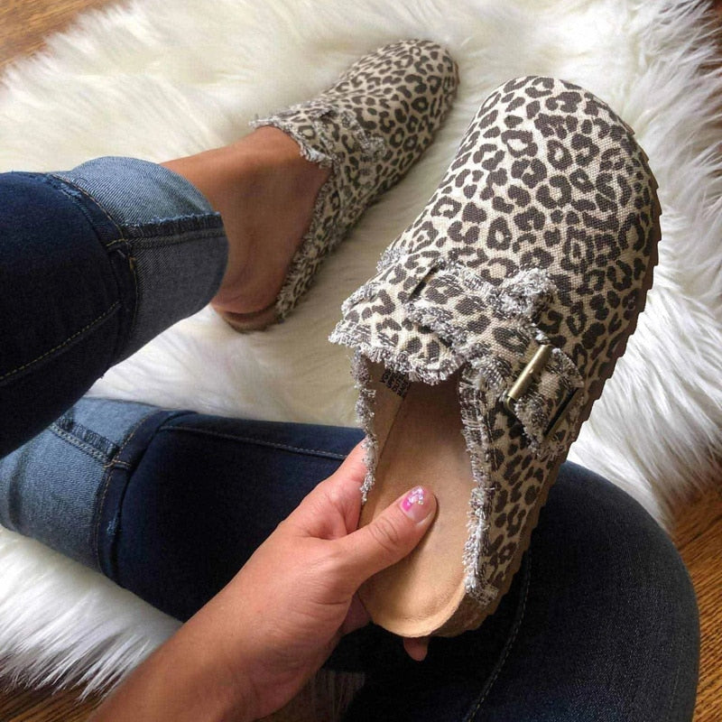 Flat Heel Round Toe Canvas Loafer Women's Vintage Clogs 